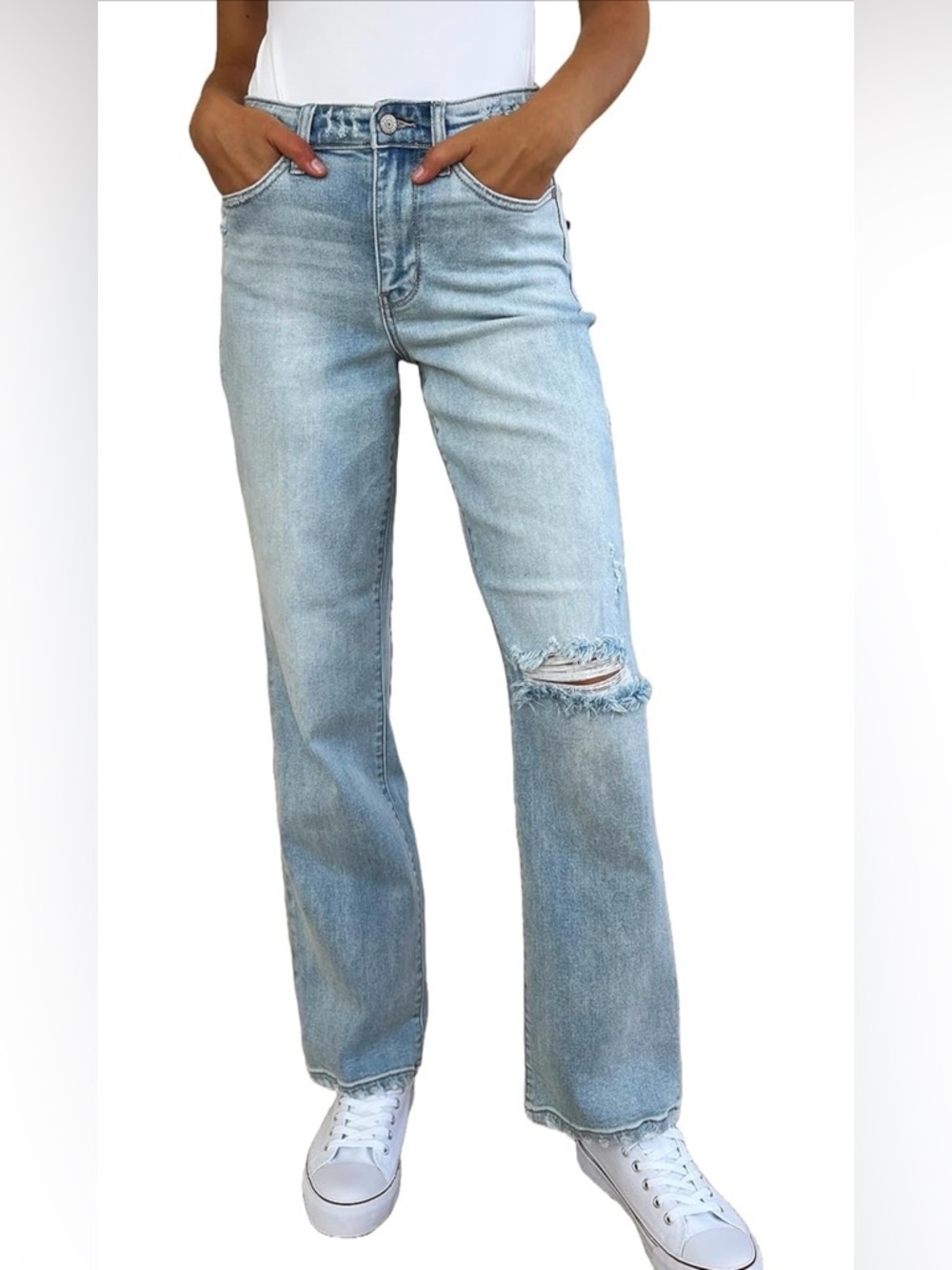 Judy Blue NWT Light Wash High Rise Distressed Straight Leg Jeans Sz 11/30